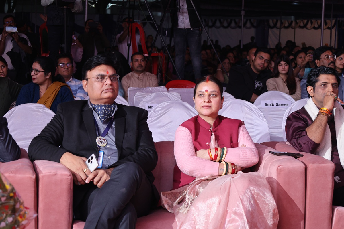 warm welcome a guest - Choithram School North Campus